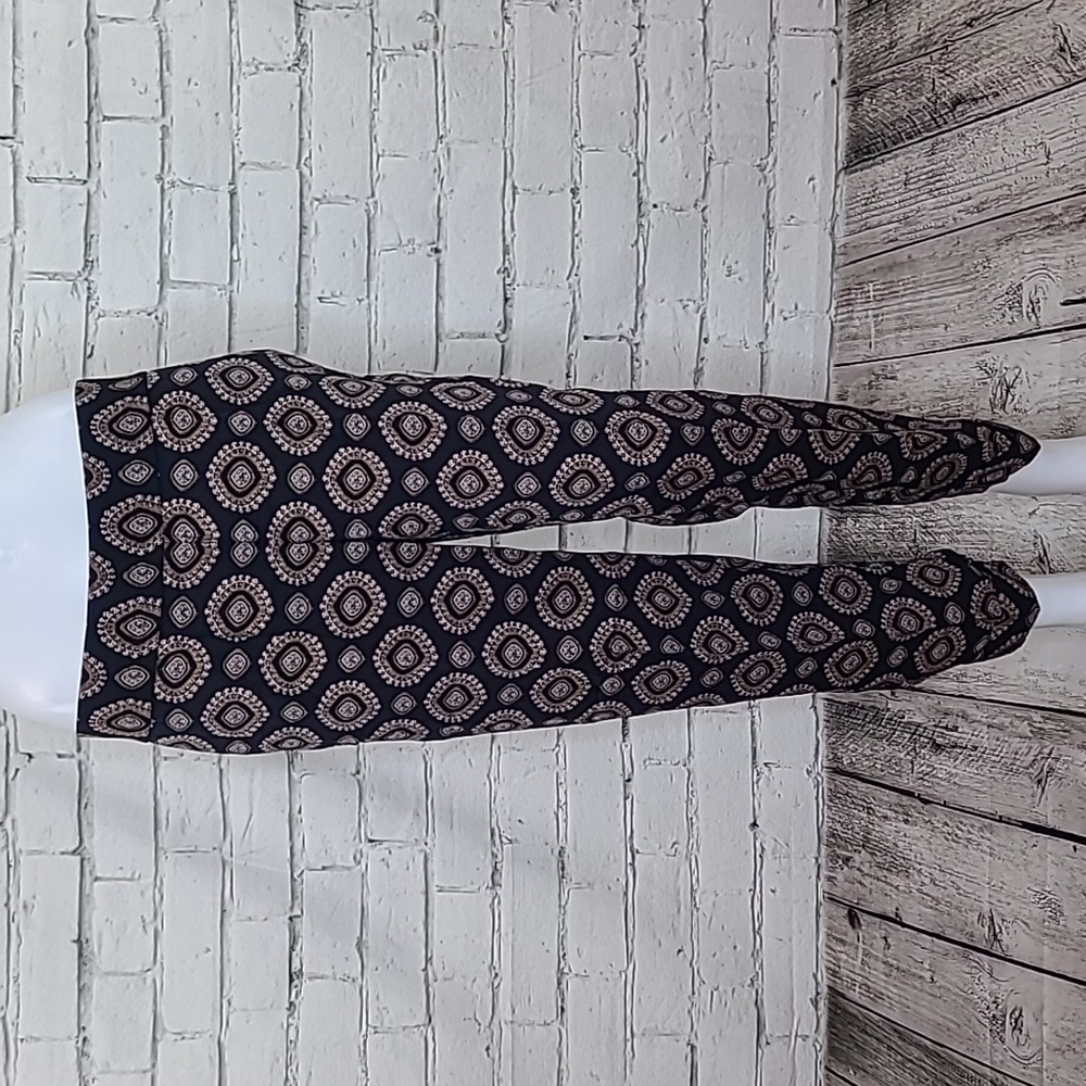 Ann Taylor Loft Mid Rise Chino Straight Leg Cuffed Hem Cropped Capri Pants Navy